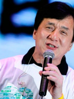 Profe Paradiso: "Como cantante, Jackie Chan es buen actor"