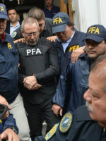 Jaime quedó detenido por la compra de vagones en mal estado a España y Portugal