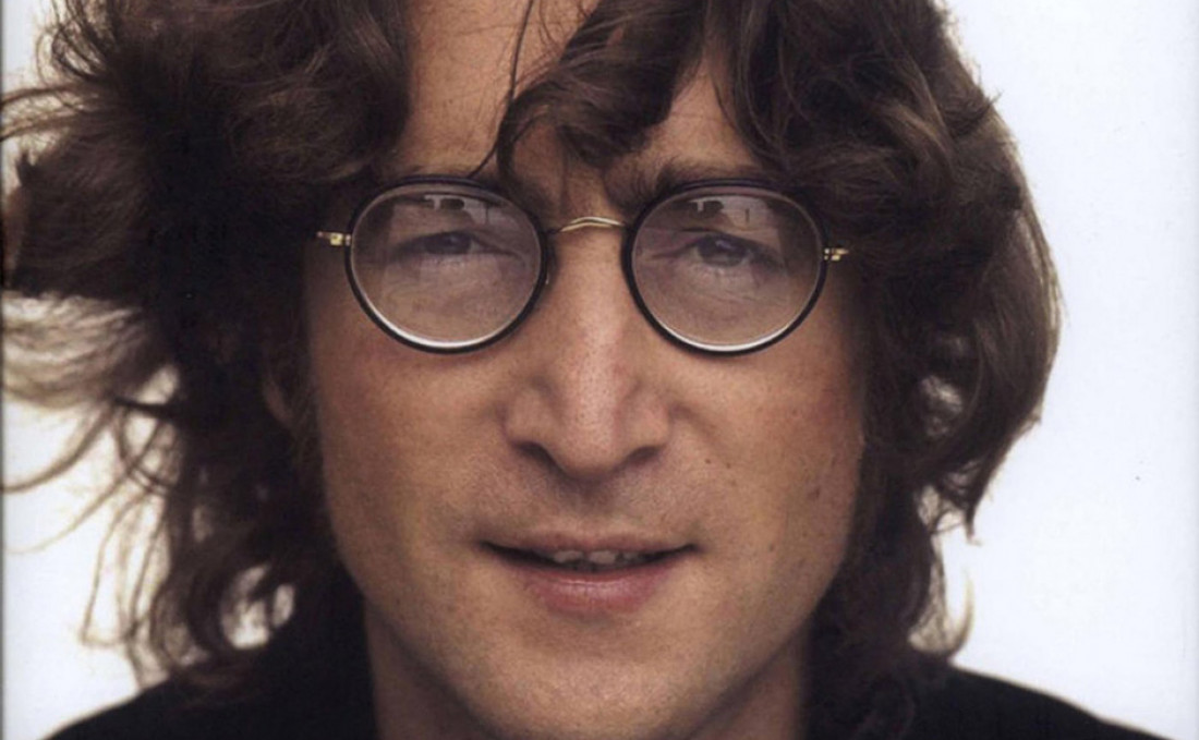 08 de diciembre (1980): es asesinado John Lennon