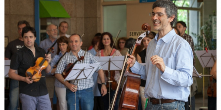 "Música del alma" llena de melodía hospitales y asilos