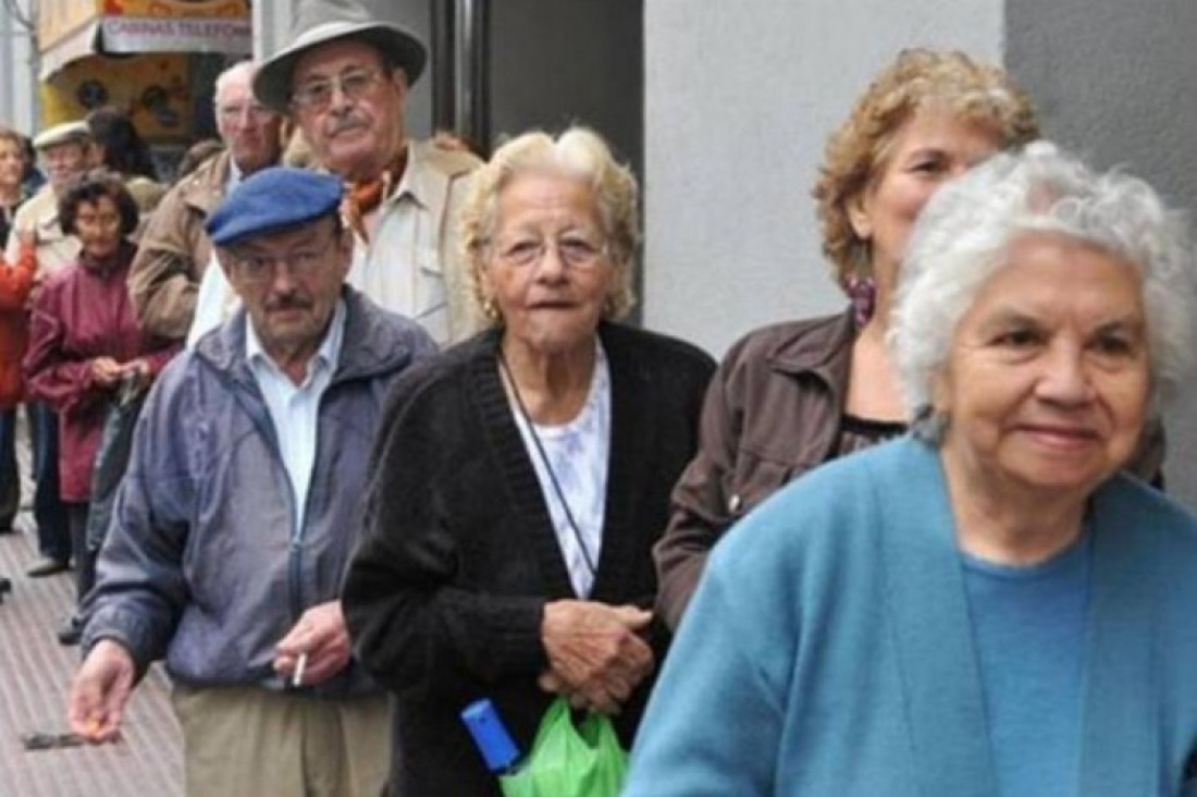 Quieren subir la edad mínima para la jubilación de las mujeres