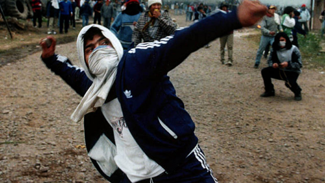 imagen Blaquier y el gobierno de Jujuy envueltos en una sangrienta represión con varios muertos