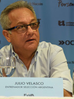 Velasco dio cátedra en Córdoba