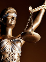 ¿Una mujer en la Corte? La legítima "corpo" judicial
