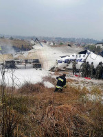 Se estrelló un avión en el aeropuerto de Katmandú
