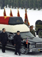Tras el fallecimiento de Kim Jong-il, su hijo encabezaría el gobierno norcoreano 