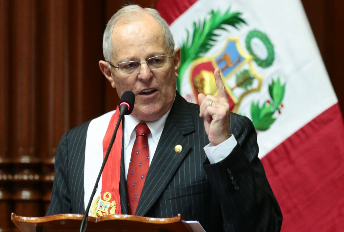 Perú: Kuczynski anunció la "muerte civil" para funcionarios corruptos