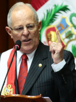 Perú: Kuczynski anunció la "muerte civil" para funcionarios corruptos