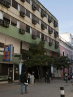 Bicentenario: en medio de los festejos, el reclamo de periodistas de un medio centenario