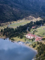 Lago Escondido, el conflicto por la tierra y otra denuncia contra Joe Lewis