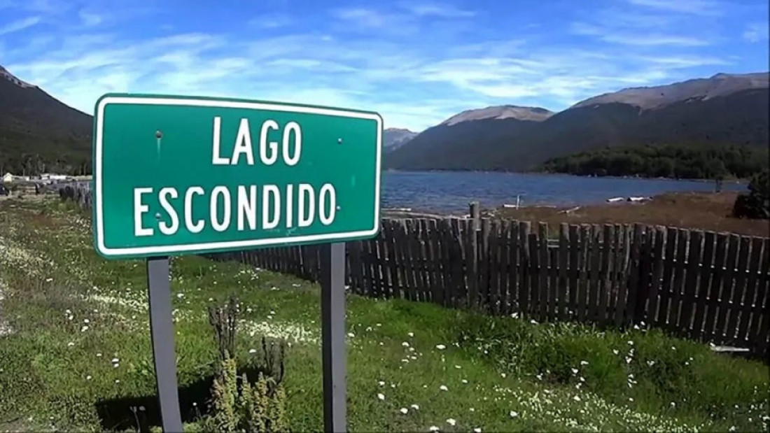 Una vez más, la Justicia ordena reabrir el acceso a Lago Escondido, cercado por Joe Lewis