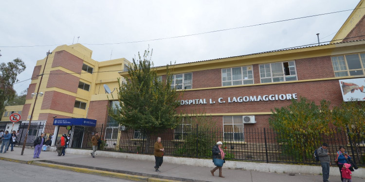 Cornejo planea ahorrar casi 1 millón diario en hospitales