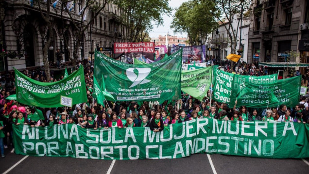imagen La Marcha Federal por el Aborto Legal culminó frente al Congreso de la Nación