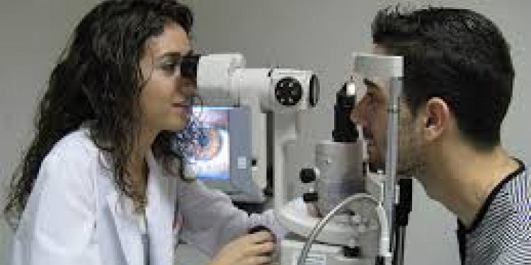 La Asociación de Glaucoma donará instrumental al Hospital Notti
