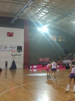 Gran debut de Las Heras como local