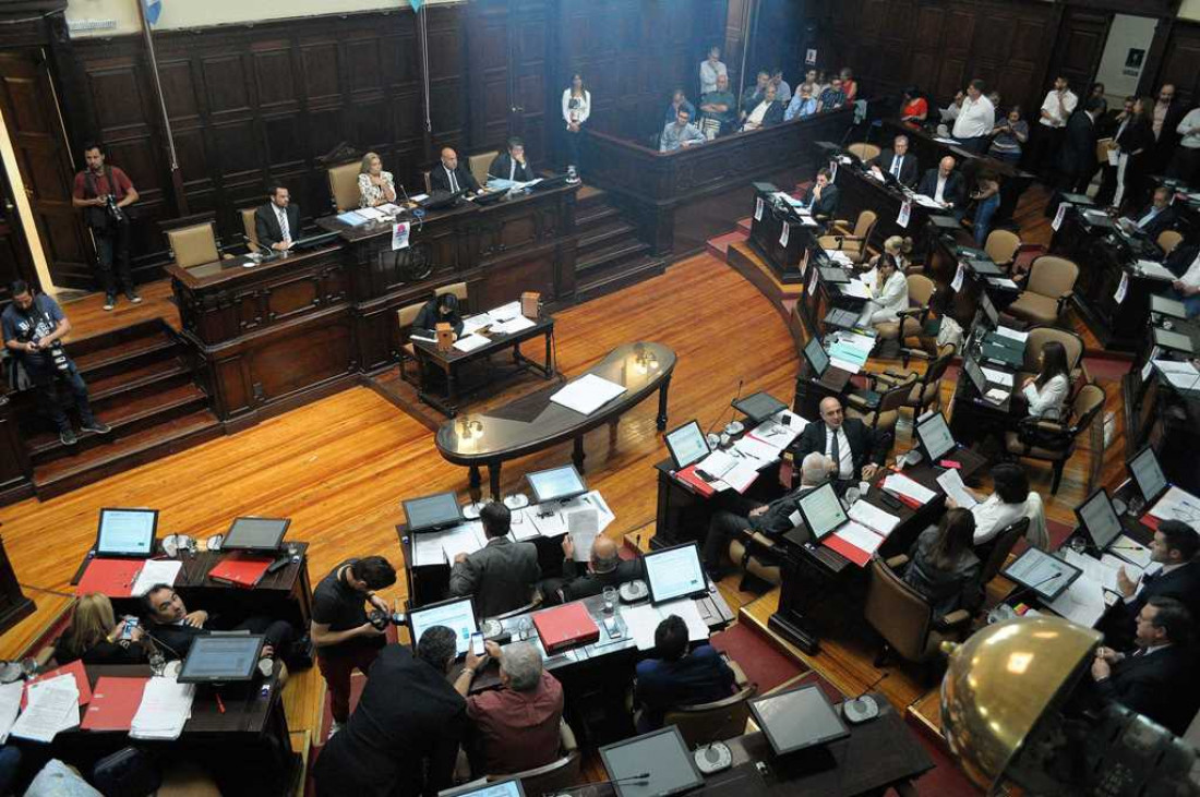 Seguí en vivo el súper martes de sesión en la Legislatura