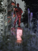 La figura de Leonardo Favio finalmente tiene su escultura en Buenos Aires
