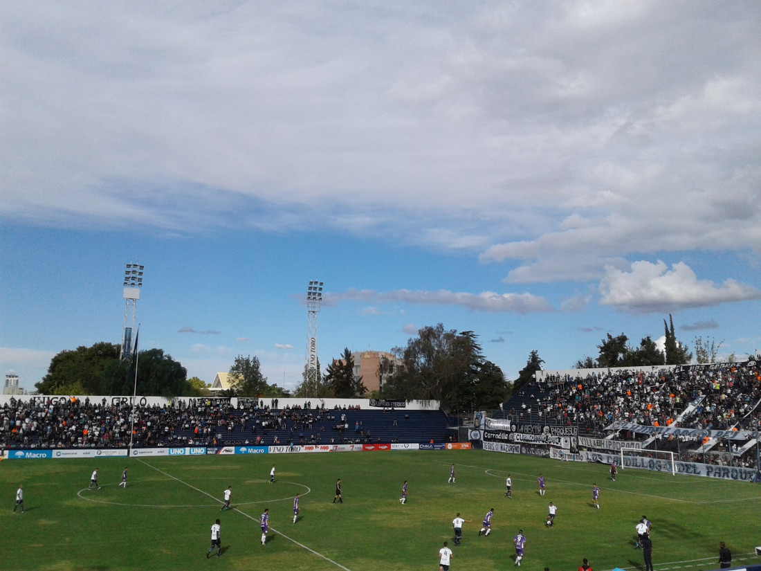 La Lepra empató y sigue en deuda con su gente