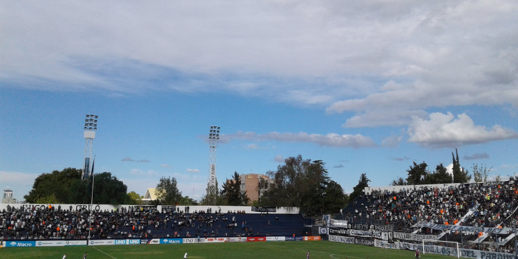 La Lepra empató y sigue en deuda con su gente