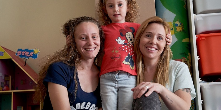 Historias de vida: diversas familias mendocinas desafían los prejuicios sociales 