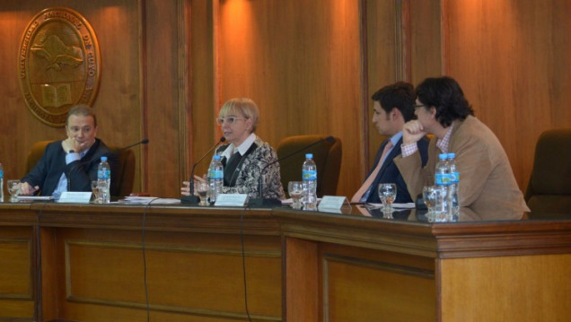 imagen El debate por la nueva Ley de Medios llegó a la UNCUYO