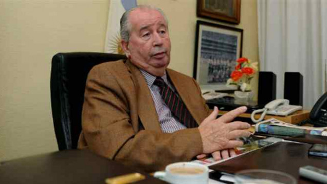 imagen Burzaco dijo cuánto cobró Grondona por los mundiales