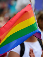 Fuerte crítica al protocolo de detención de personas LGBT
