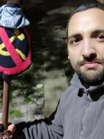 Detienen a un "libertario" de un espacio anticomunista por "celebrar" el magnicidio contra Cristina