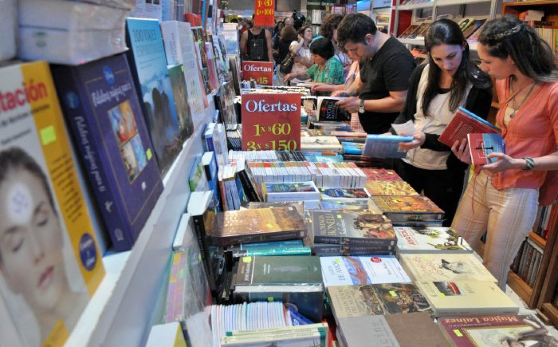 Abucheos en la apertura de la Feria Internacional del Libro de Buenos Aires