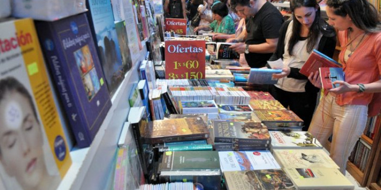 Abucheos en la apertura de la Feria Internacional del Libro de Buenos Aires