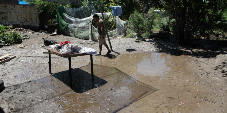 Unas 16 casas resultaron anegadas por las lluvias