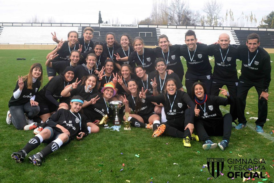 Lobas Bicampeonas 