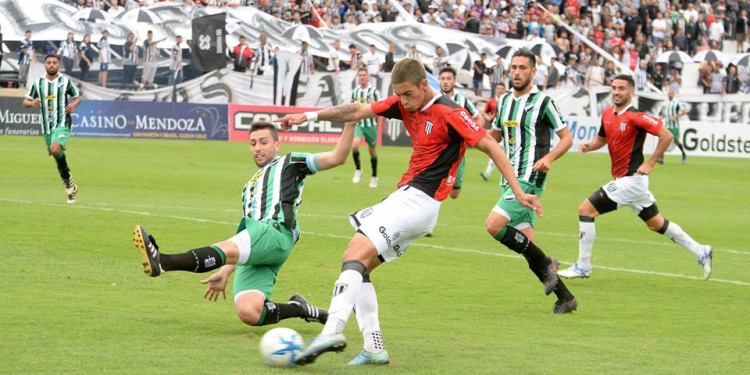 Gimnasia obtuvo un gran triunfo de visitante