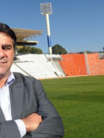 Se está construyendo un estadio cubierto para casi 13 mil personas