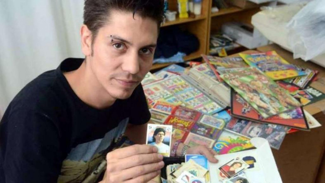 Rodrigo, el loco de las figuritas que bate récord en Mendoza