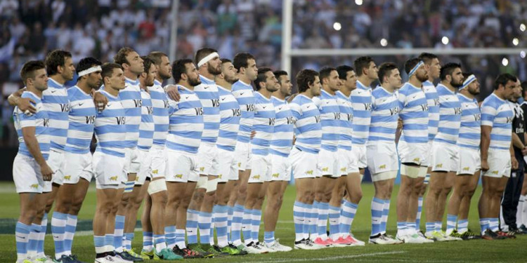 Los Pumas enfrentan a Inglaterra 