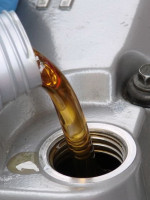 Los ánálisis de la DETI certifican la calidad de los lubricantes