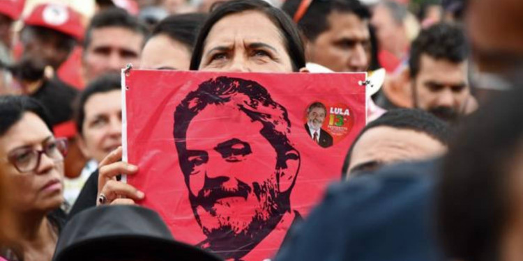 Ordenaron detener a Lula