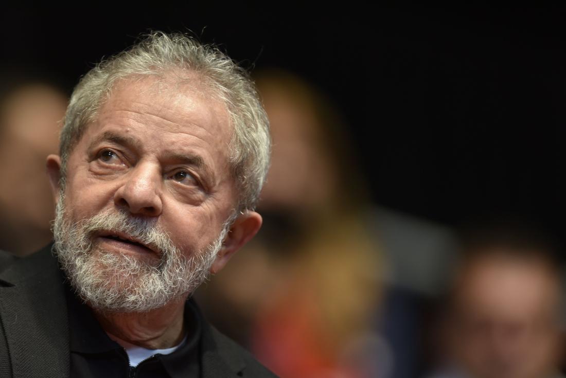 Lula anunció su candidatura presidencial para 2018