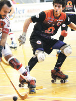 Desayuno de campeones: Matías Fernandez, paso paso en el Argentino de hockey sobre patines