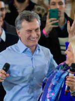 Carrió dijo que se amigará con Macri "cuando lo saque a Garavano"