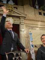 Macri va al Congreso