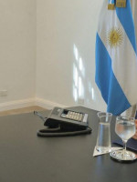 El Gobierno paga con imagen negativa la vuelta al FMI
