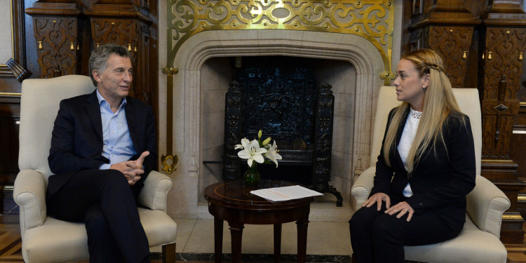Macri llamó a "recomponer el orden democrático en Venezuela"