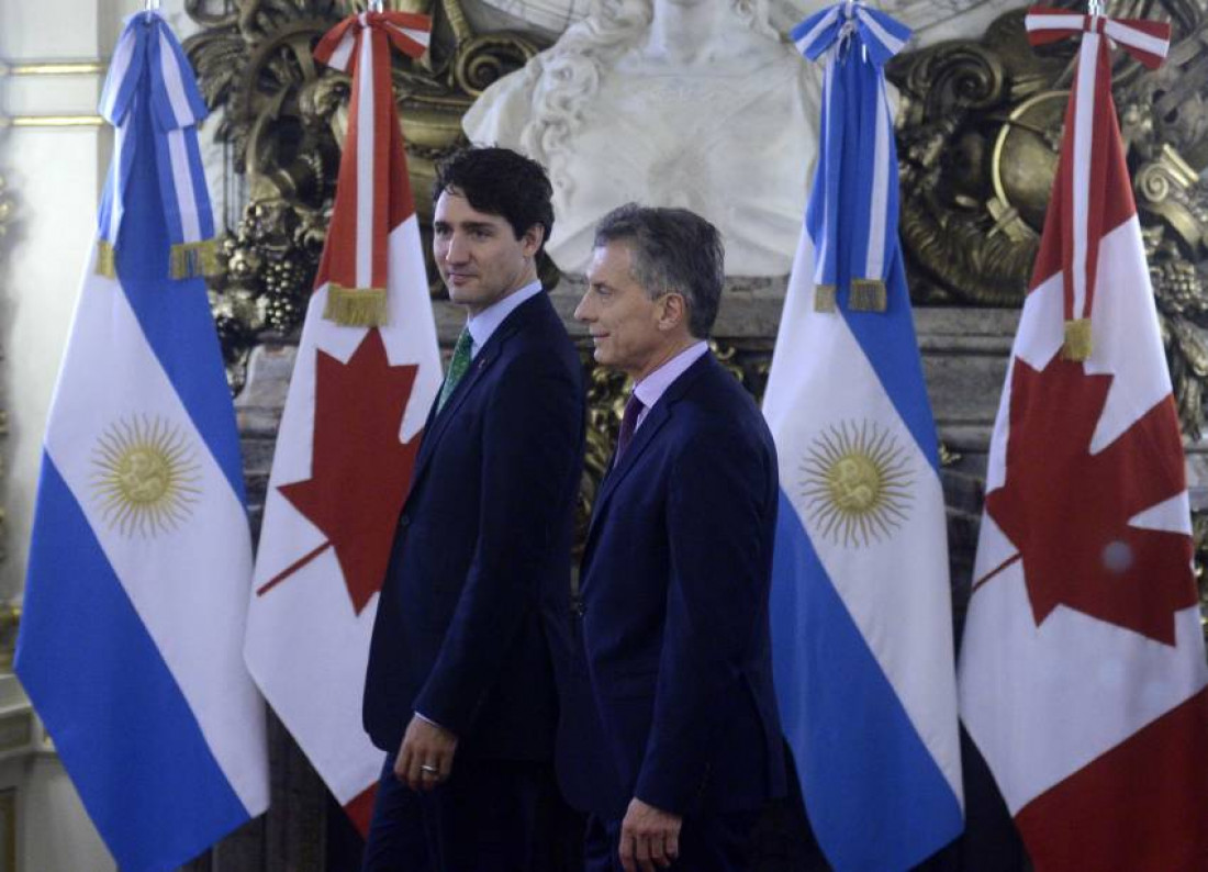 Trudeau, preocupado por el derrame de cianuro