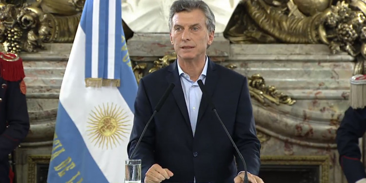 Macri rechazó la despenalización del aborto y no descartó legalizar la marihuana