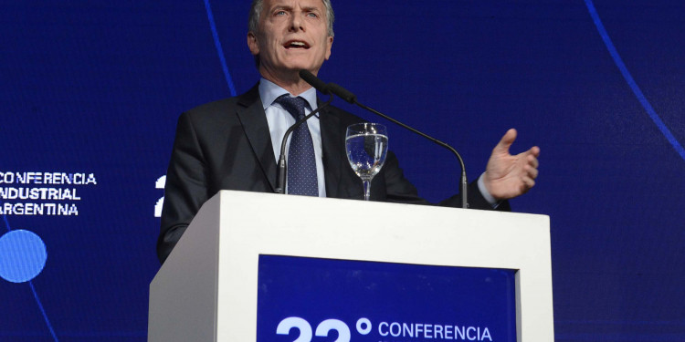 Macri pidió a los gremios sentarse a discutir los convenios laborales