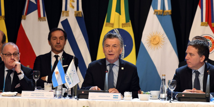 Macri: "Venezuela tiene que ser suspendida definitivamente del Mercosur"