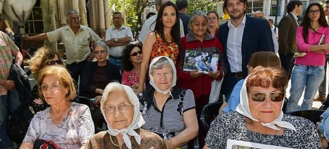 En Mendoza homenajearon a las Madres de plaza de Mayo