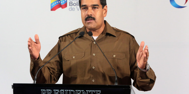 Maduro le advirtió a Trump que le están "imponiendo" políticas en contra de Venezuela